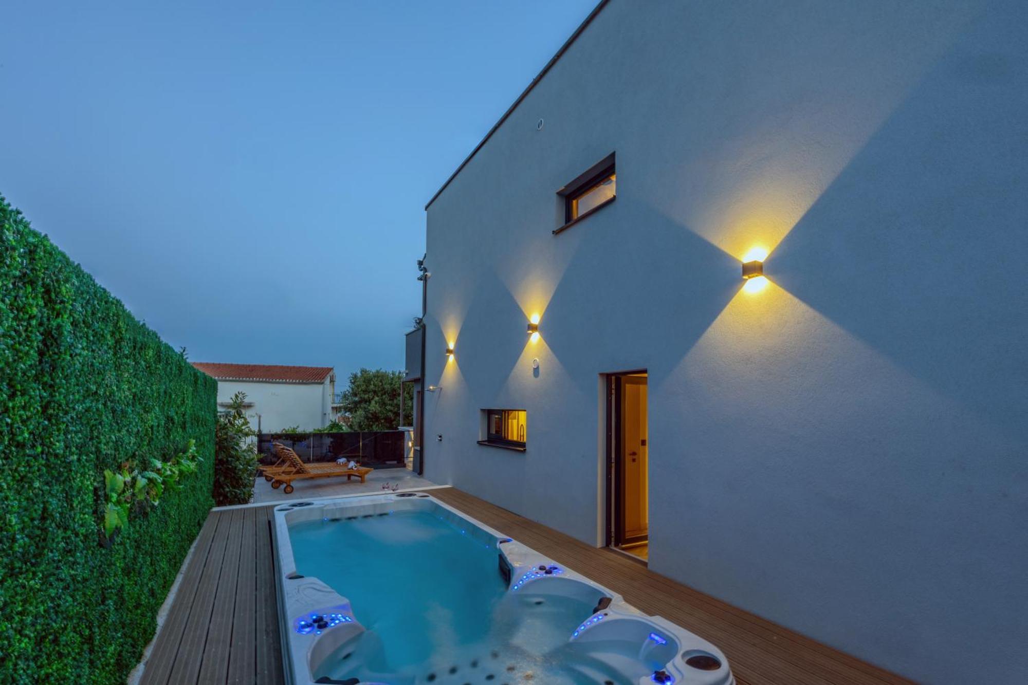 Villa Roma Sauna And Hydrotherapy Pool Trogir Exteriör bild