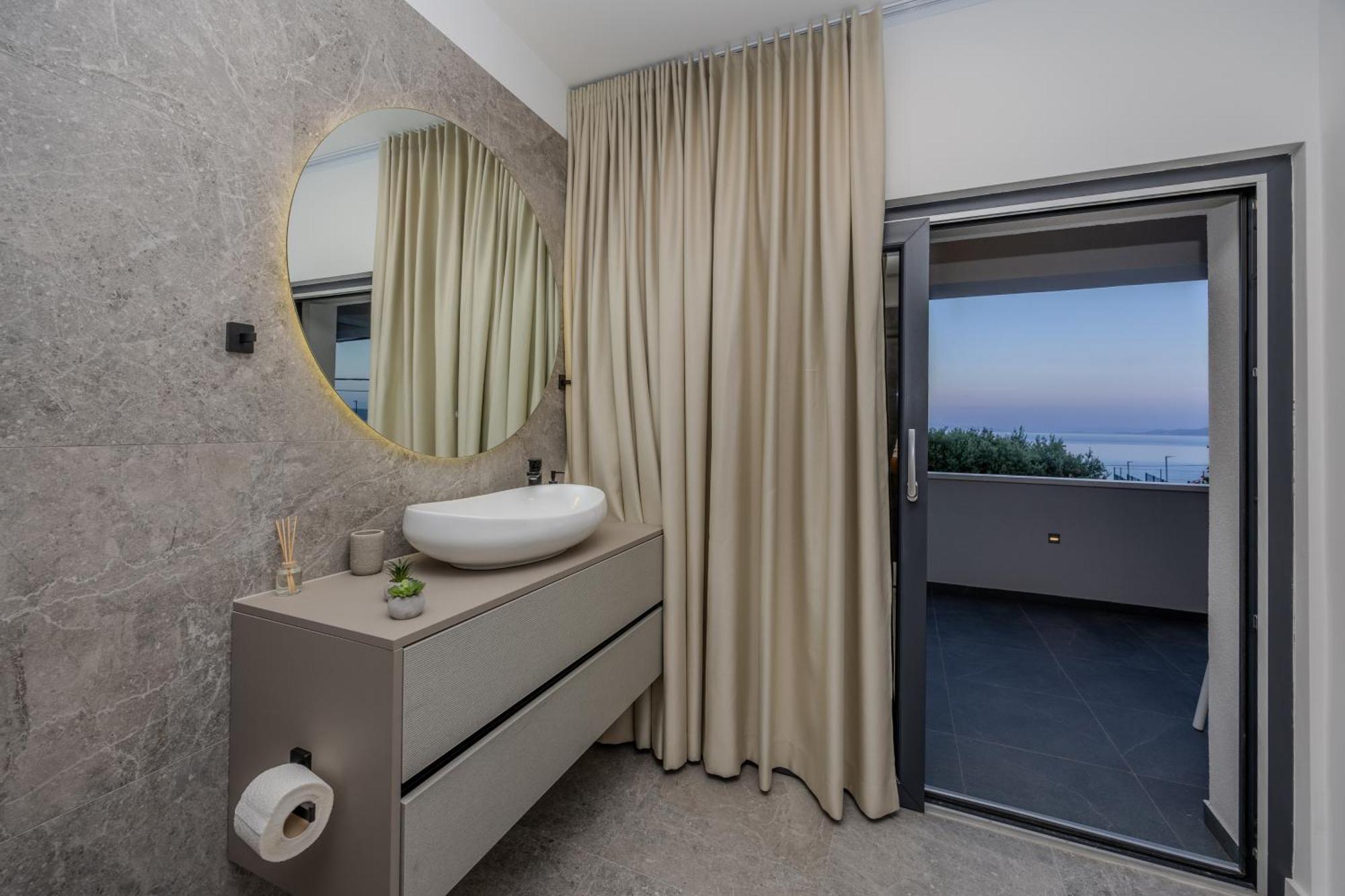 Villa Roma Sauna And Hydrotherapy Pool Trogir Exteriör bild